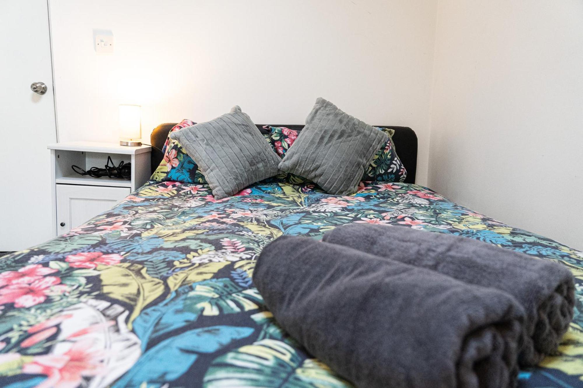 Hackney Central Houseshare Лондон Экстерьер фото