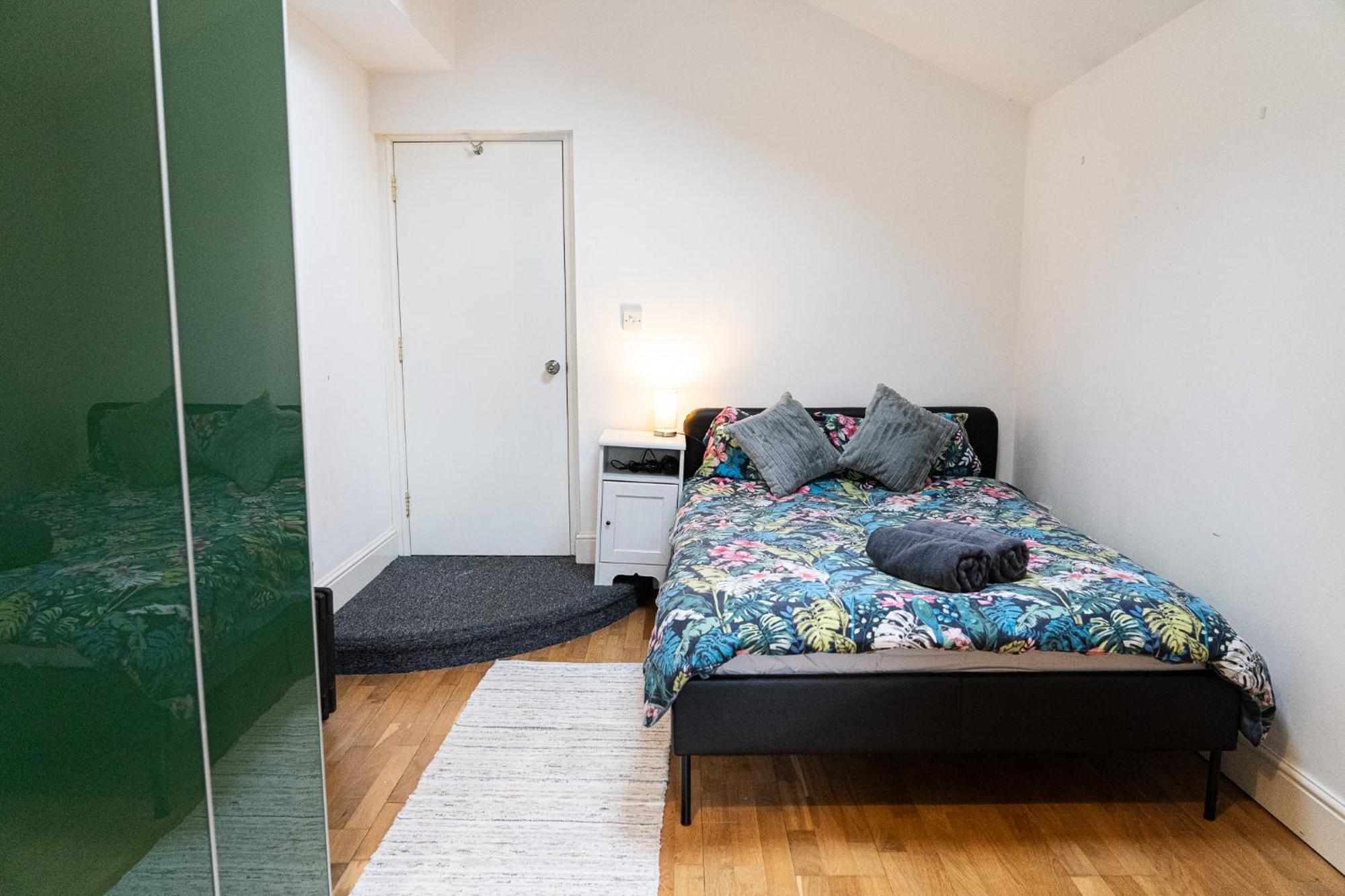 Hackney Central Houseshare Лондон Экстерьер фото